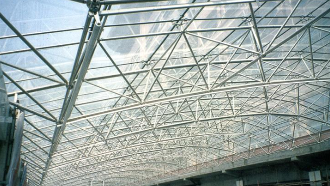 石嘴山网架公司的彩色压型钢板的吊装方法有哪些