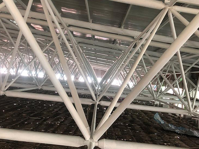 石嘴山大型螺栓球网架施工厂家